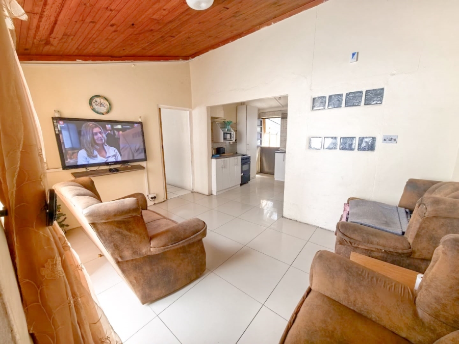 3 Bedroom Property for Sale in Steenberg Western Cape